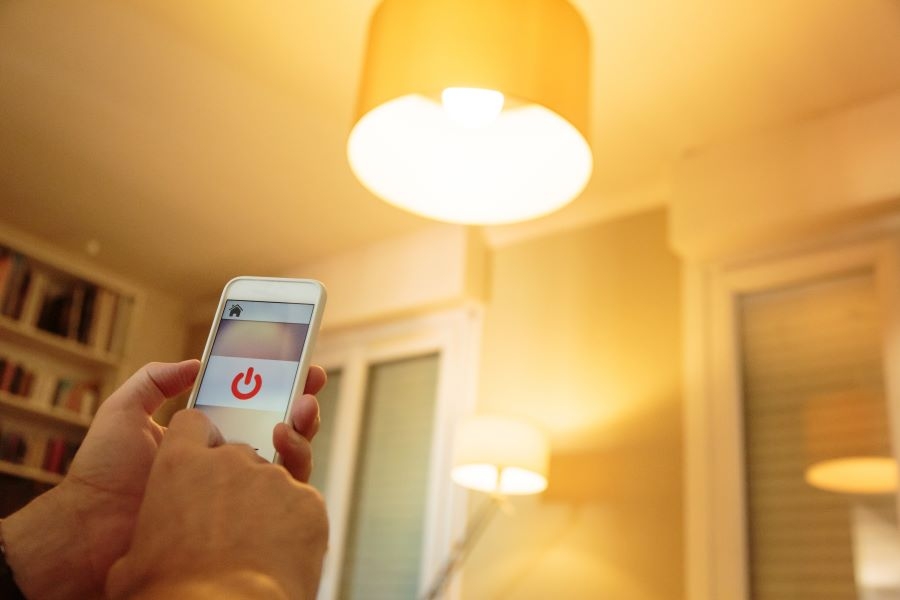 Exploring the Benefits of Smart Lighting in Your Hom